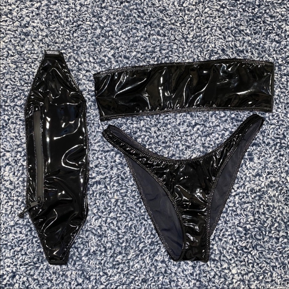 ISO Triangl Black Angel TOP
